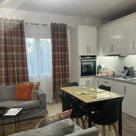 The Getaway House بيت للعطل فيير